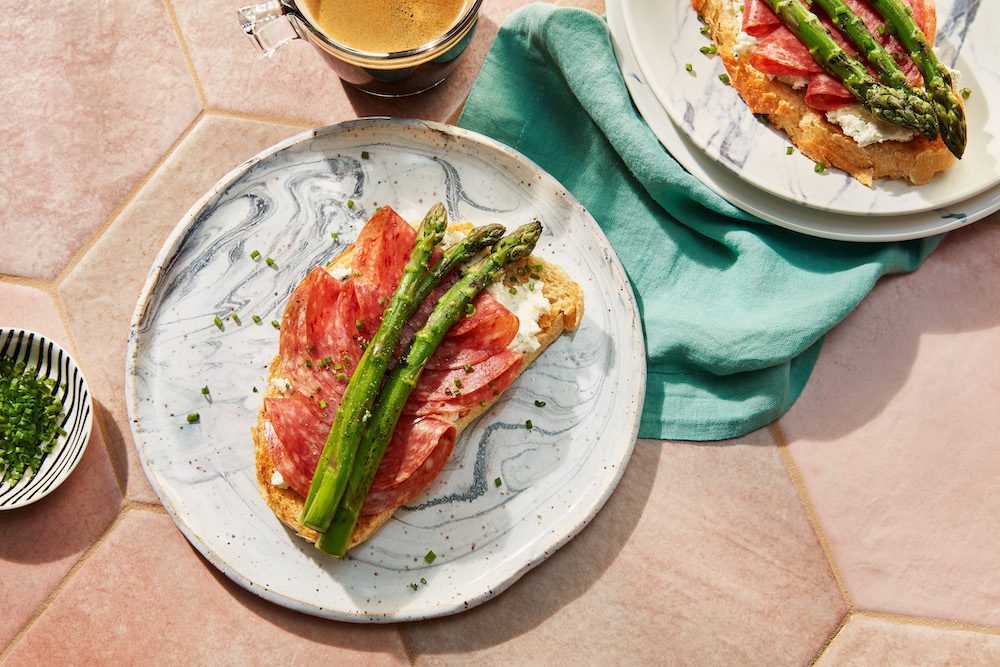 Summer Sausage and Asparagus on Toast Schneiders